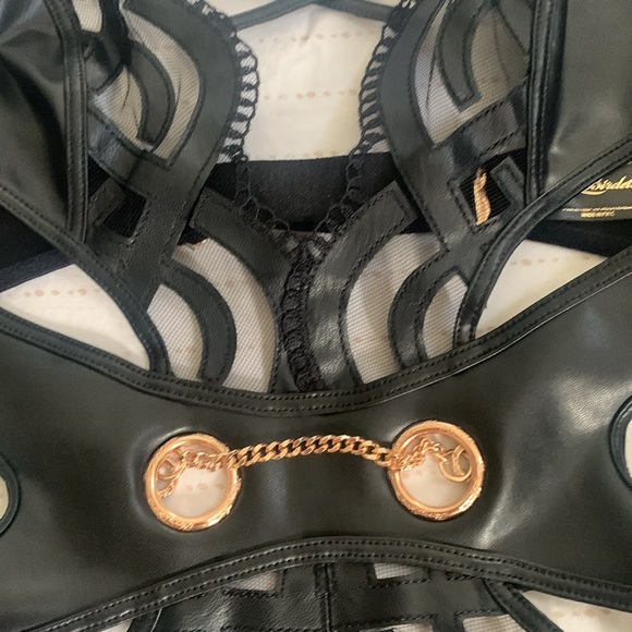 Honey BIRDETTE.💋💋 CLAIRE
BLACK BODYSUIT ‼️ - Picture 9 of 11